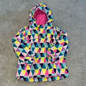 🤹‍♀️Vibrant geometrical triangle hooded coat.